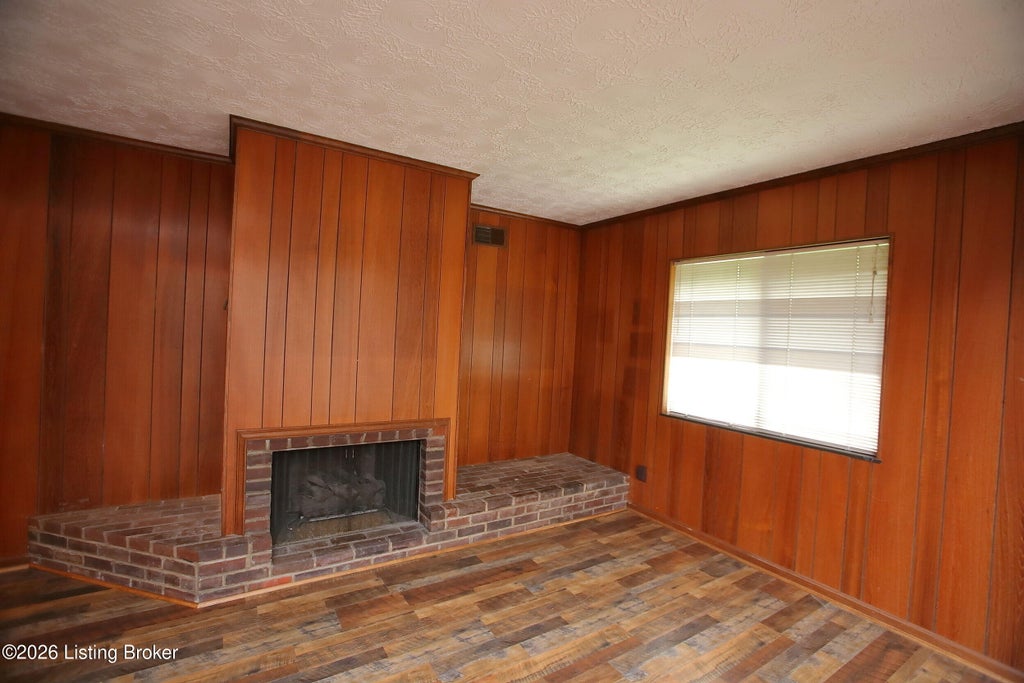 Photo of 1602 Gardiner Ln #233, Louisville, KY 40205 (MLS # 1721087)
