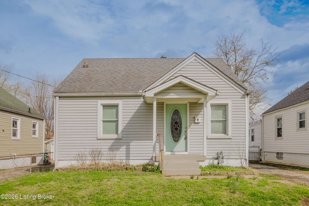 Photo of 519 Compton St, Louisville, KY 40208 (MLS # 1711388)