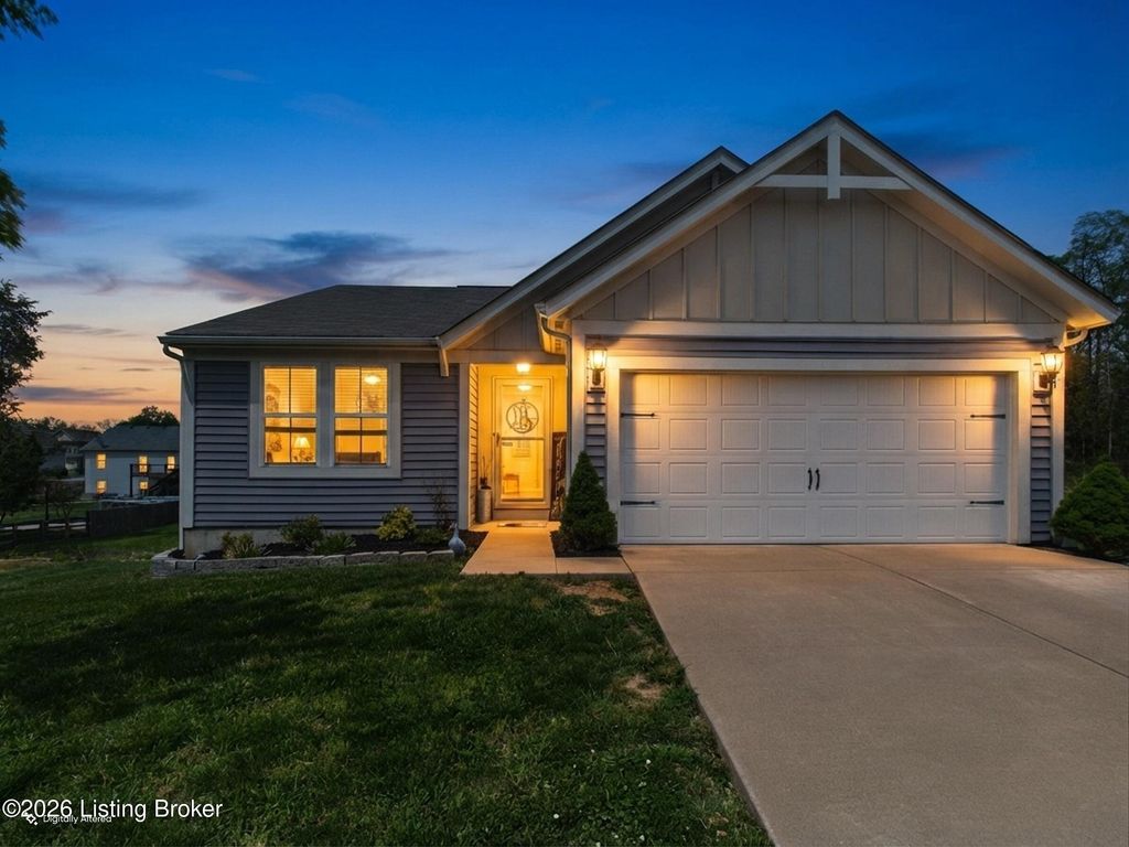 Photo of 157 Broken Branch Ct, Mt Washington, KY 40047 (MLS # 1722907)