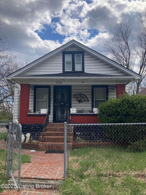 Photo of 3226 W Jefferson St, Louisville, KY 40212 (MLS # 1700161)