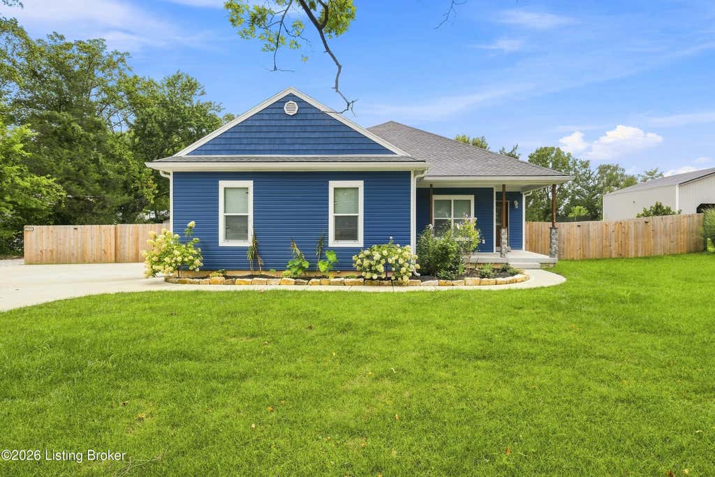 Photo of 5700 Old Floydsburg Rd, Crestwood, KY 40014 (MLS # 1727036)