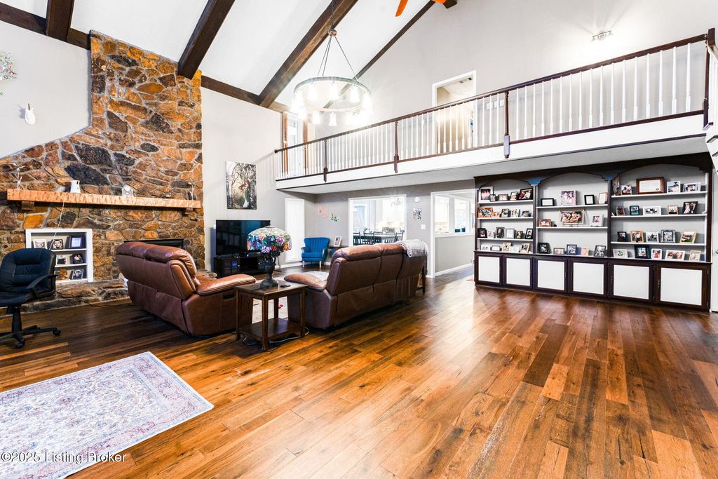 Photo of 205 Blue Chip Farm Rd, Leitchfield, KY 42754 (MLS # 1717524)