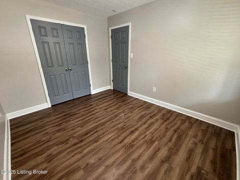 Tiny photo for 2417 Bank St, Louisville, KY 40212 (MLS # 1706146)