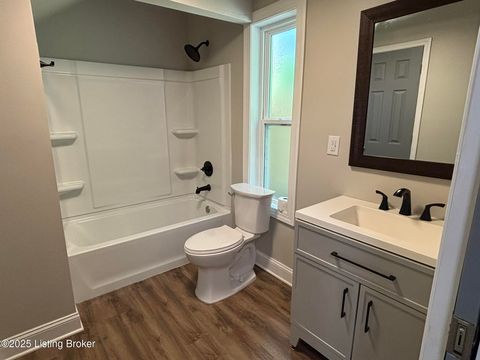 Tiny photo for 2417 Bank St, Louisville, KY 40212 (MLS # 1706146)