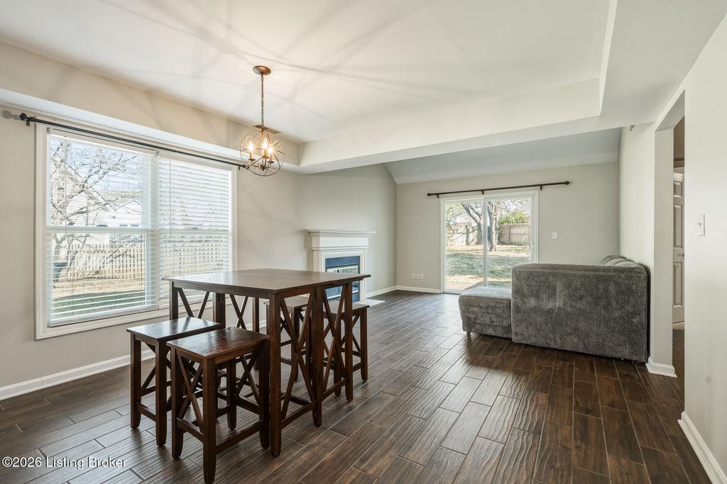 Photo of 10502 Bay Pointe Ct, Louisville, KY 40241 (MLS # 1710180)