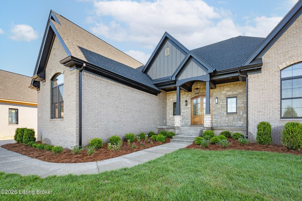 Photo of 17307 White Oak Ct, Fisherville, KY 40023 (MLS # 1719511)