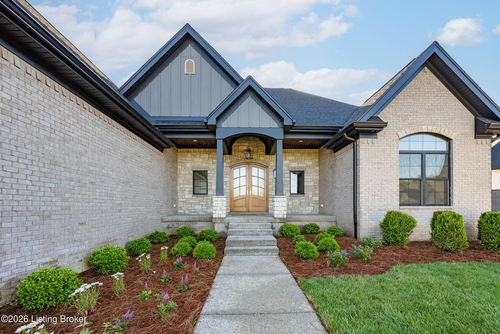 Photo of 17307 White Oak Ct, Fisherville, KY 40023 (MLS # 1719511)
