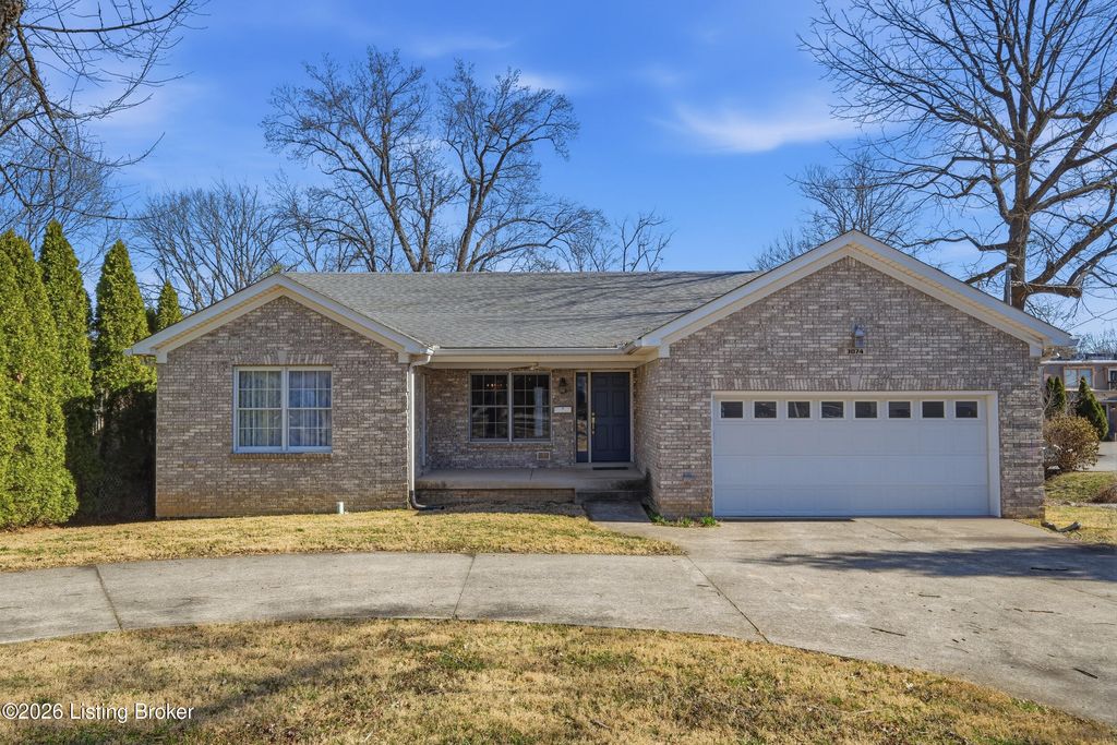 Photo of 3074 University Rd, Louisville, KY 40206 (MLS # 1711308)