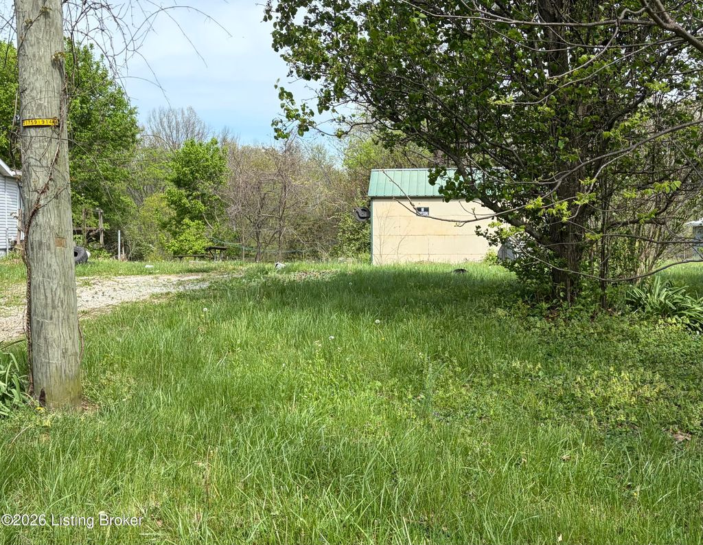 Photo of 4503 N Camden Ln, Crestwood, KY 40014 (MLS # 1714736)