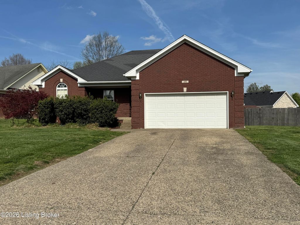Photo of 350 Jade Dr, Shepherdsville, KY 40165 (MLS # 1712991)