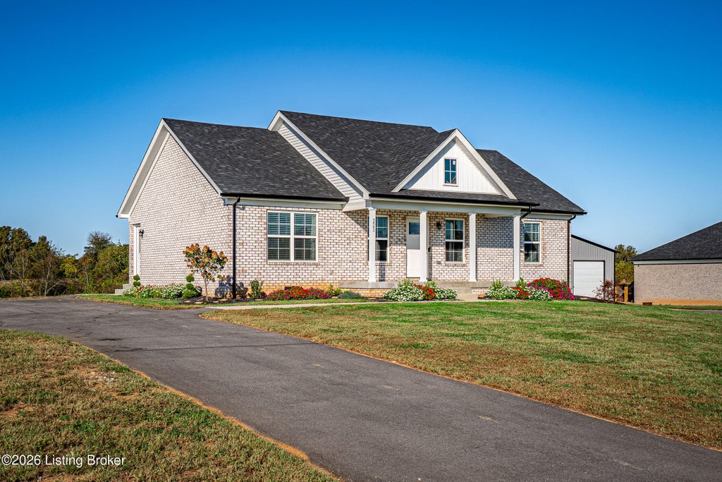 Photo of 229 Cassidy Dr, Taylorsville, KY 40071 (MLS # 1731714)