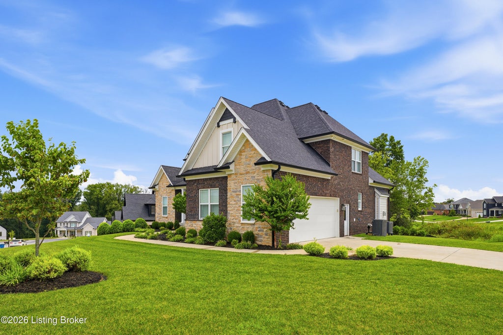 Photo of 6004 Brentwood Dr, Crestwood, KY 40014 (MLS # 1726093)