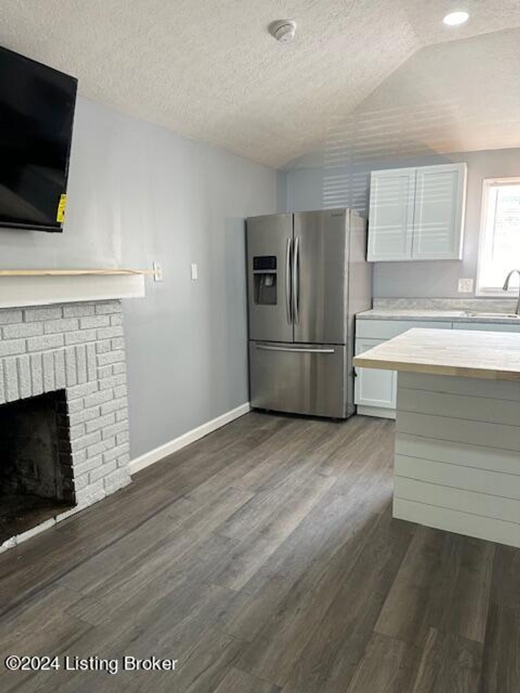 Photo of 119 Andrews Ln, Jamestown, KY 42629 (MLS # 1715752)