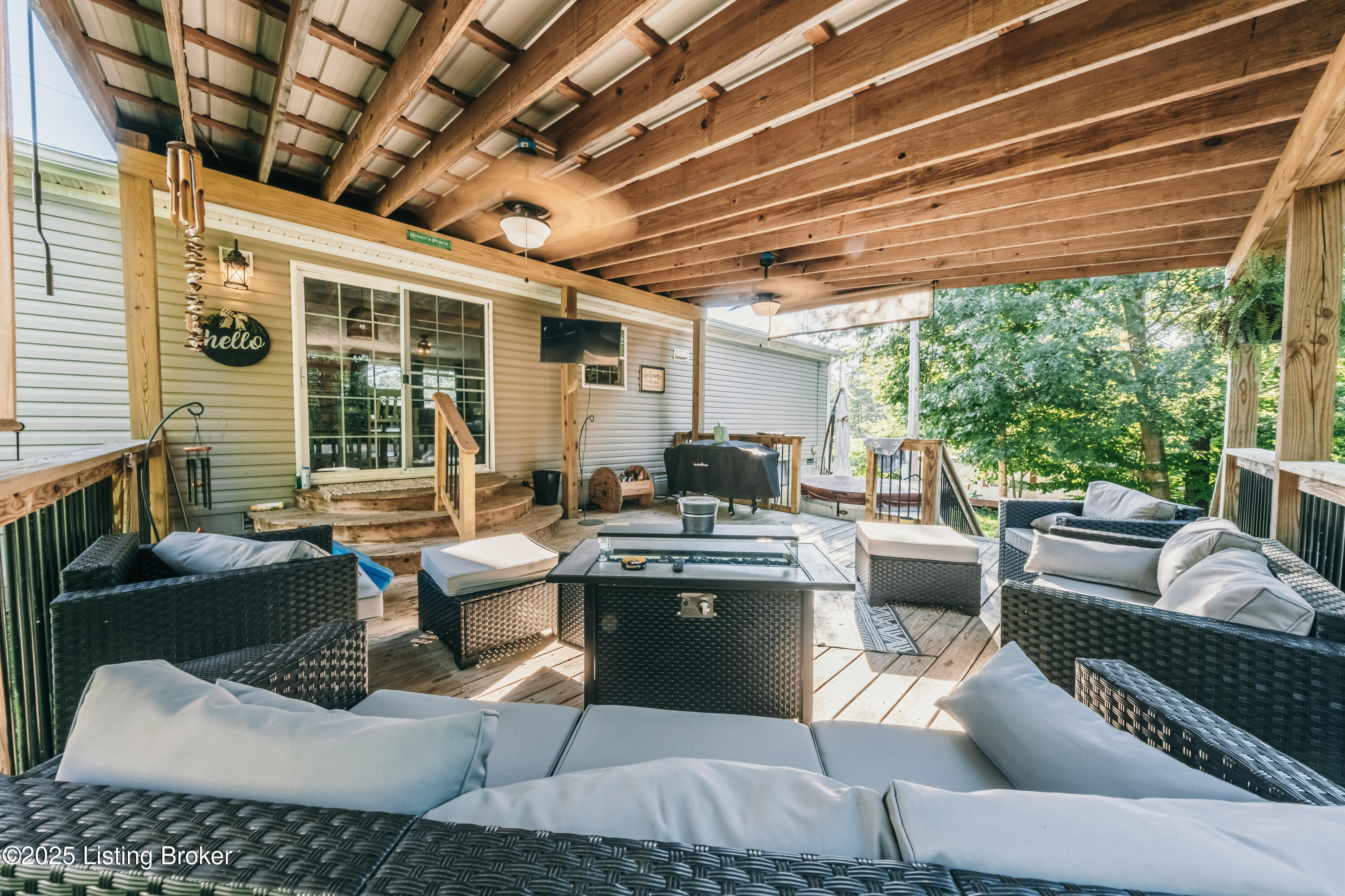 380 N Cave Springs Rd