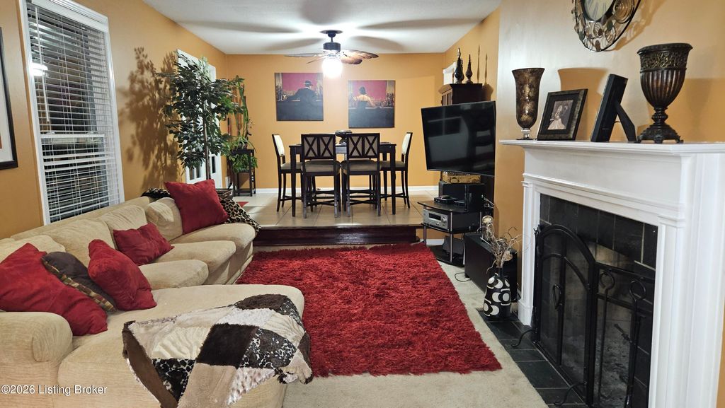 Photo of 8919 Bingham Dr, Louisville, KY 40242 (MLS # 1716246)
