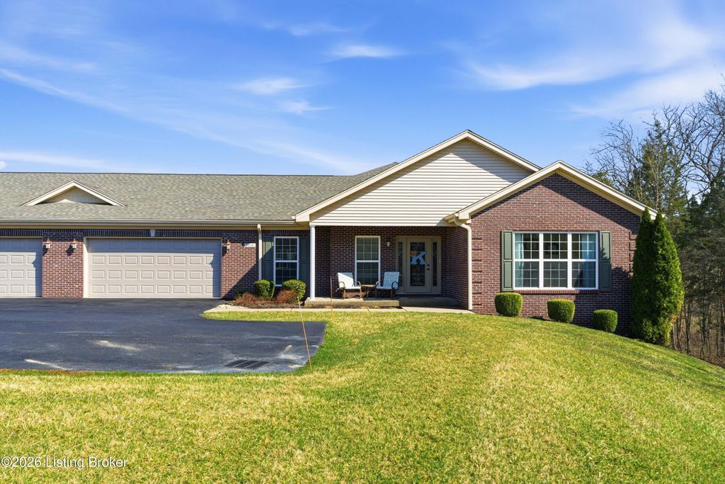 Photo of 1016 Classic Way, Louisville, KY 40245 (MLS # 1711804)
