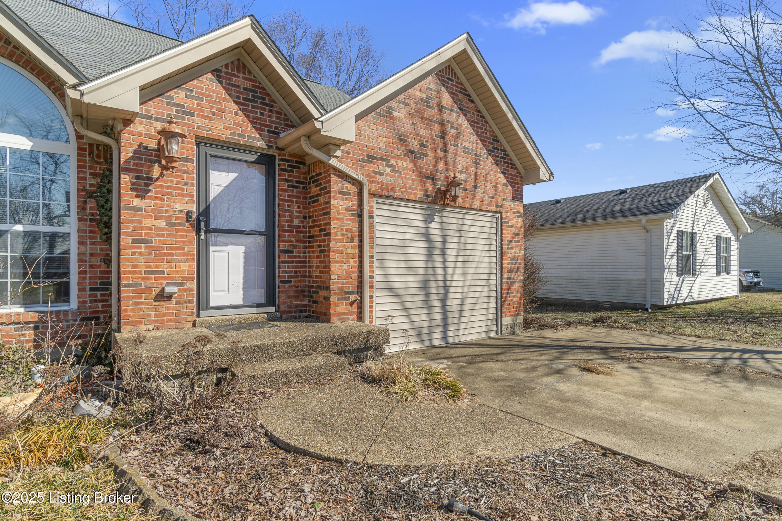 1401 Maple Ridge Ct, Simpsonville, Kentucky image 4