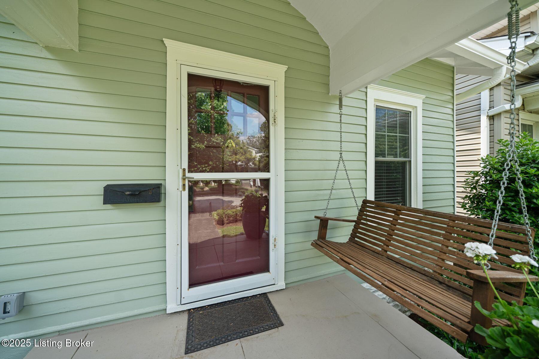 1911 Woodbourne Ave, Louisville, Pennsylvania image 7