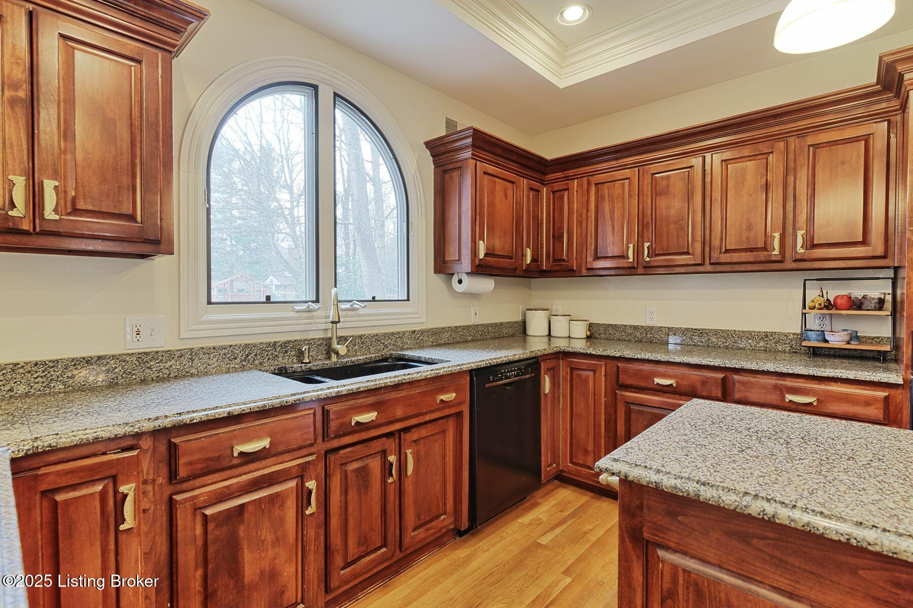 8010 Shadow Creek Rd, Crestwood, Kentucky image 15