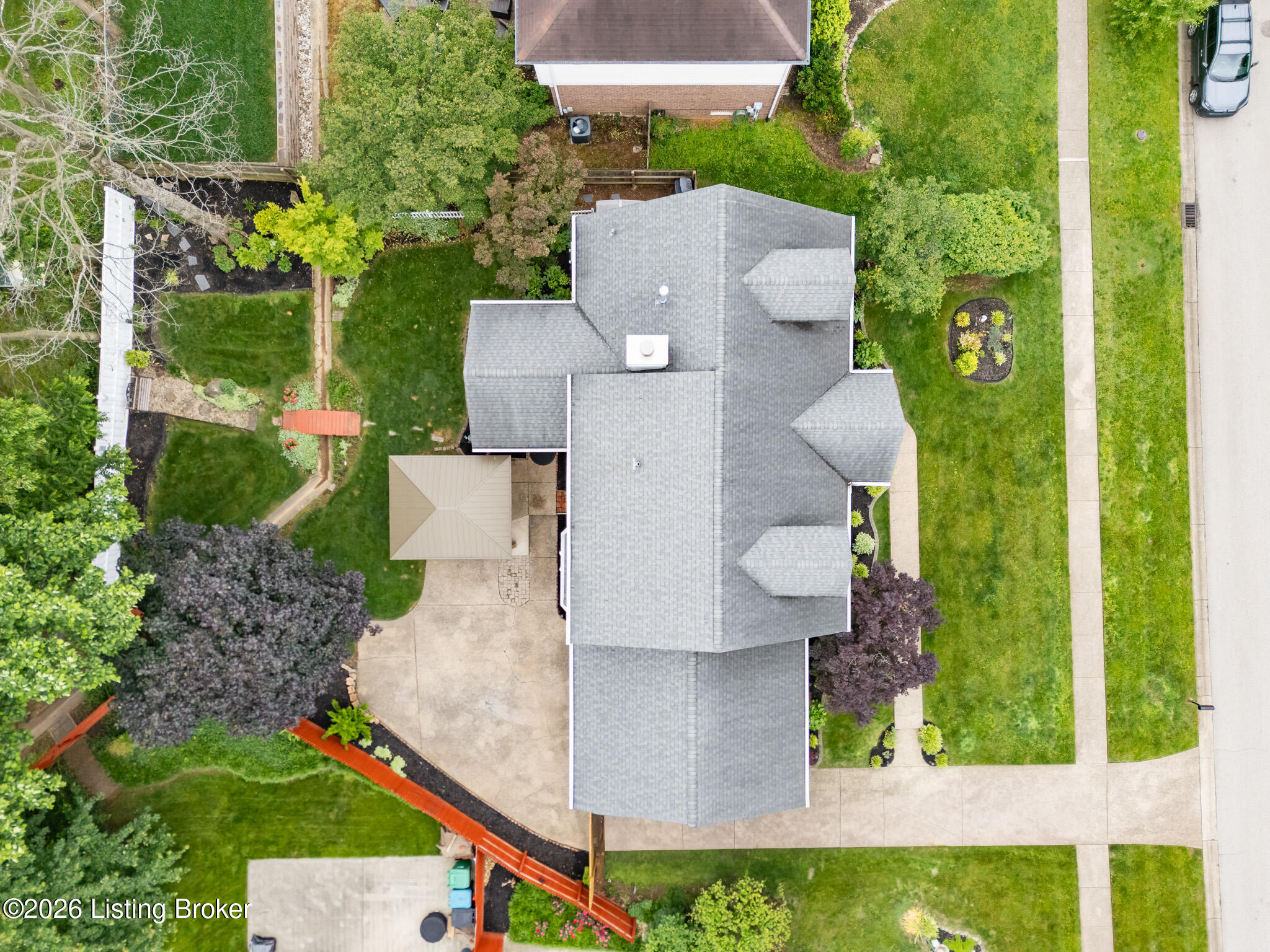8316 Lacevine Rd