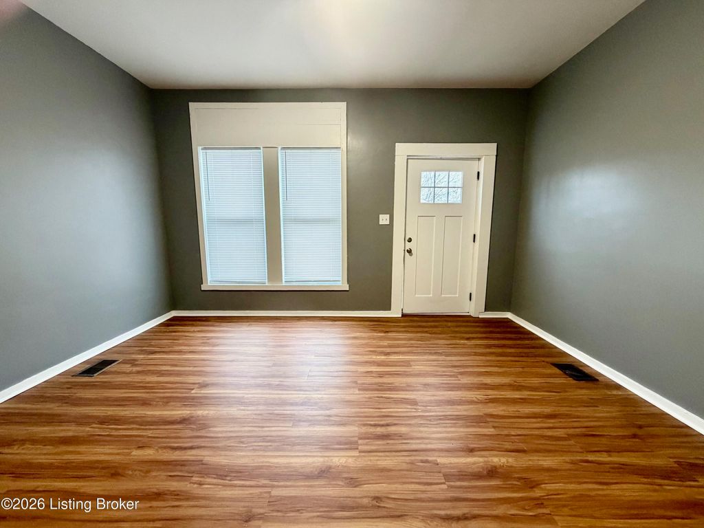 Photo of 112 N 18th St, Louisville, KY 40203 (MLS # 1711569)