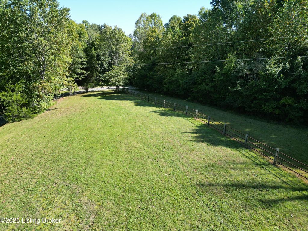 Photo of 1350 Thomason Cemetery Rd, Leitchfield, KY 42754 (MLS # 1710637)