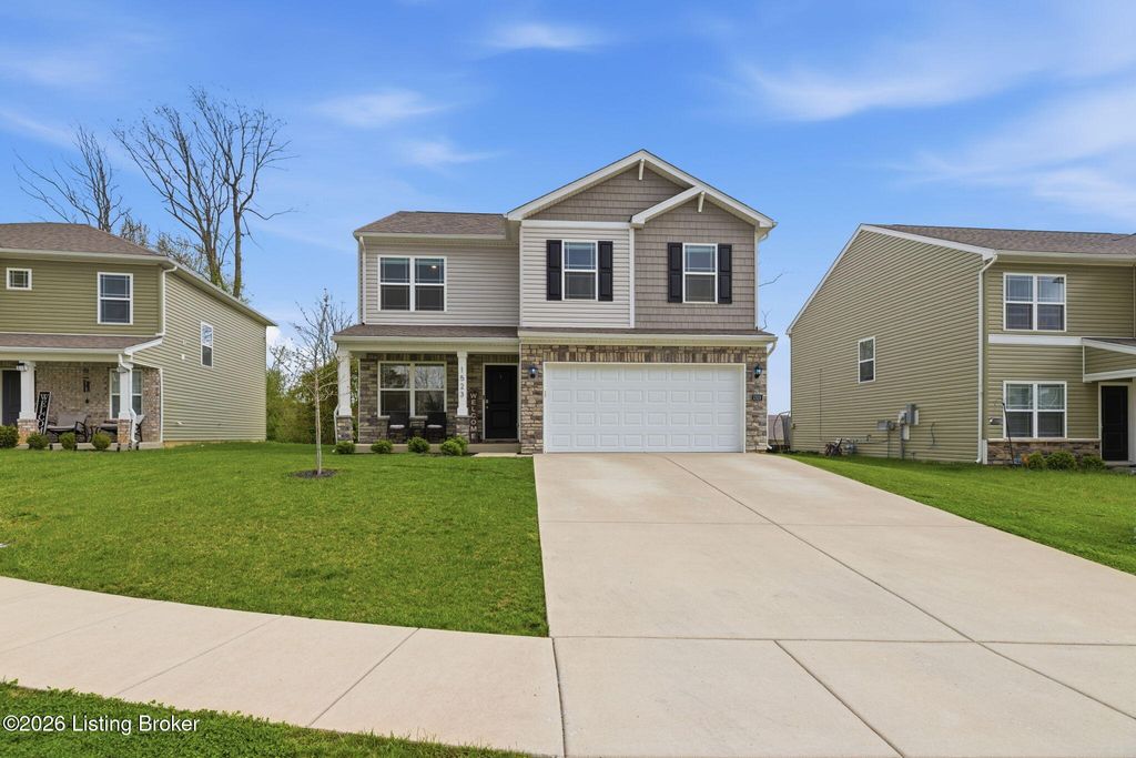 Photo of 1523 Robin Rd, Shelbyville, KY 40065 (MLS # 1713444)