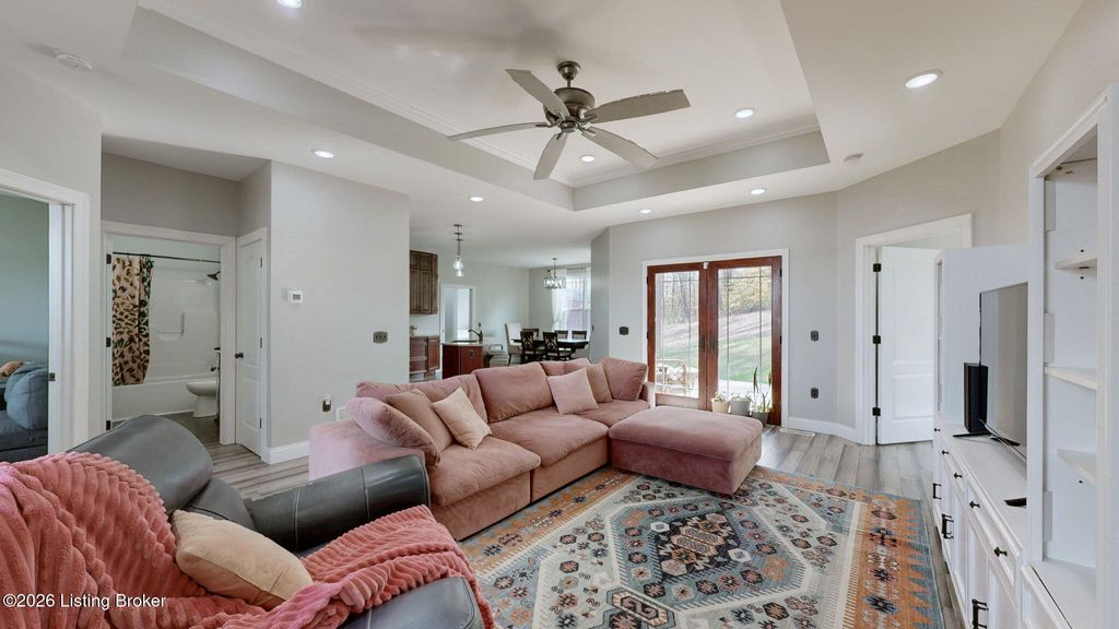 Photo of 389 Fernwood Dr, Mt Washington, KY 40047 (MLS # 1710354)