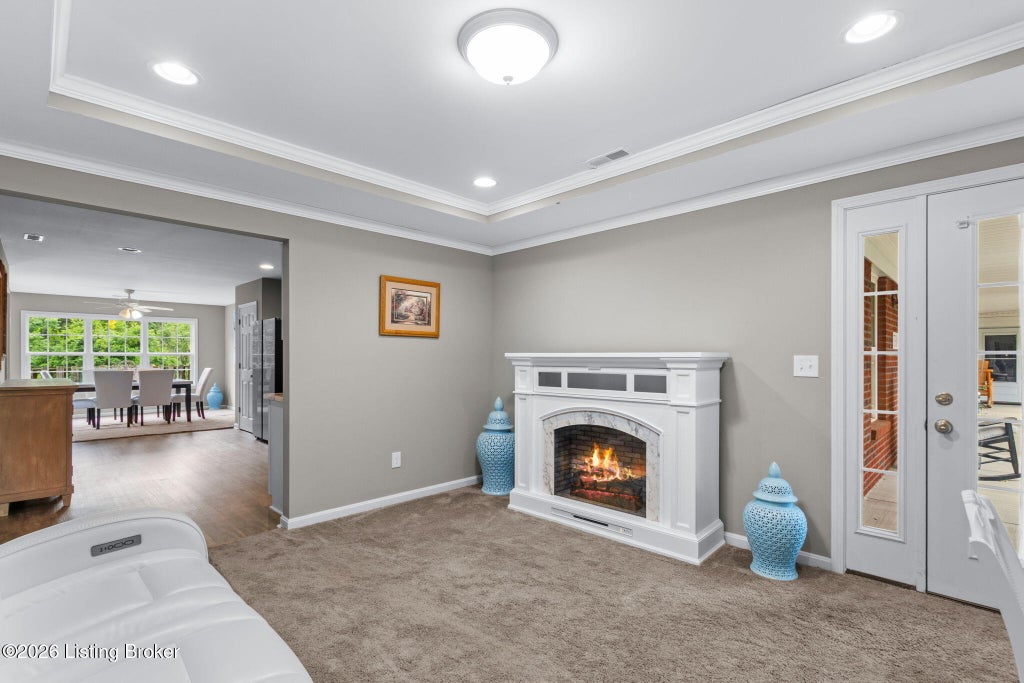 Photo of 7320 Fox Hollow Way, Louisville, KY 40228 (MLS # 1721319)