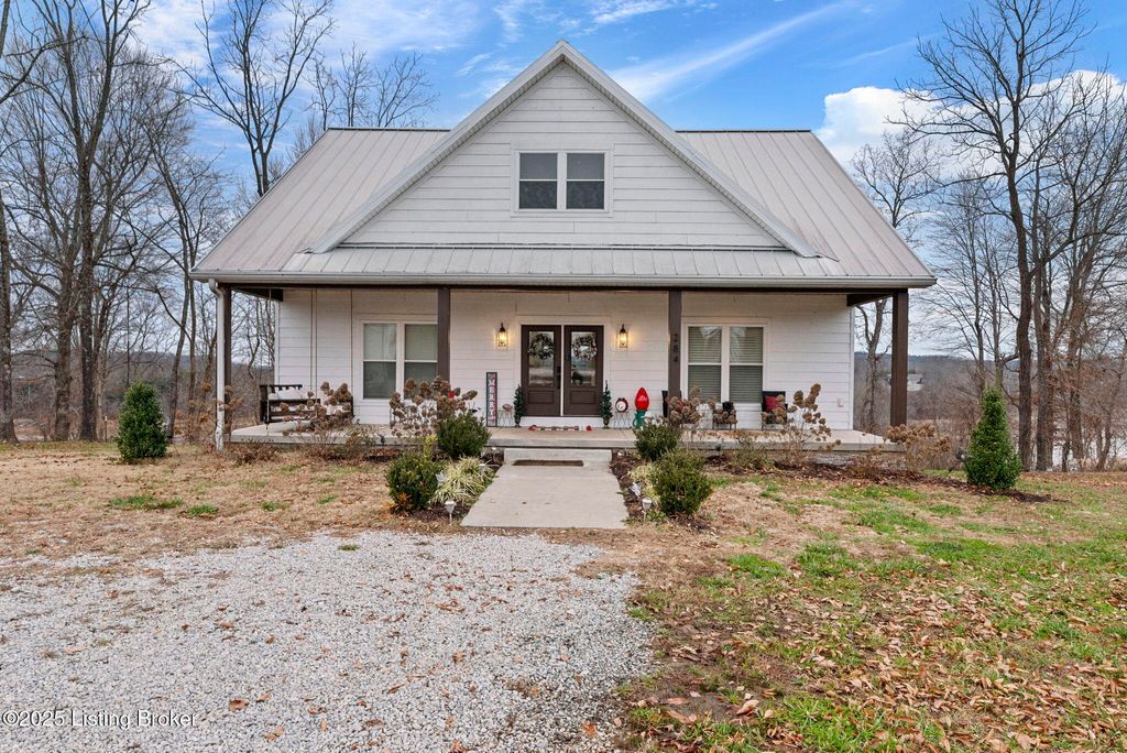Photo of 284 Wilderness Ridge Dr, Clarkson, KY 42726 (MLS # 1705559)
