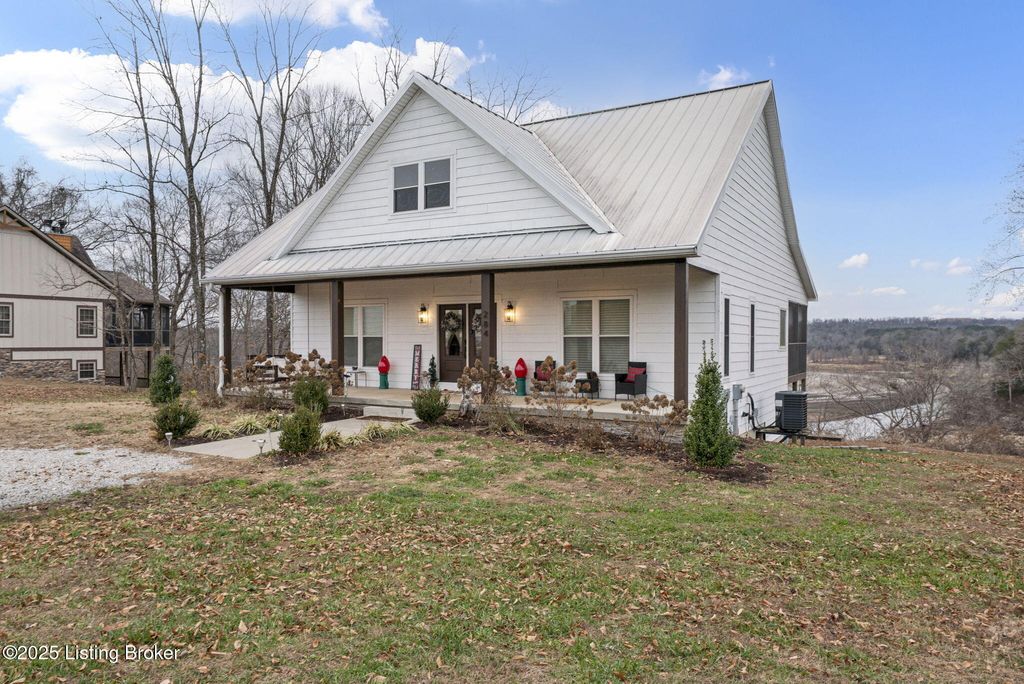 Photo of 284 Wilderness Ridge Dr, Clarkson, KY 42726 (MLS # 1705559)