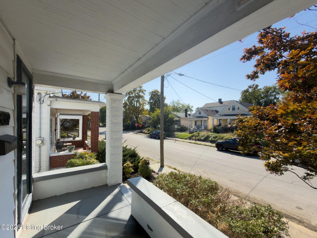 Photo of 839 Mulberry St, Louisville, KY 40217 (MLS # 1733062)