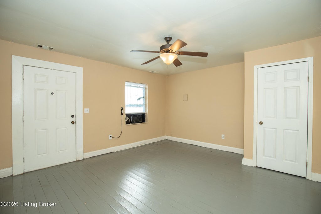 Photo of 1458 S 8th St, Louisville, KY 40208 (MLS # 1731122)