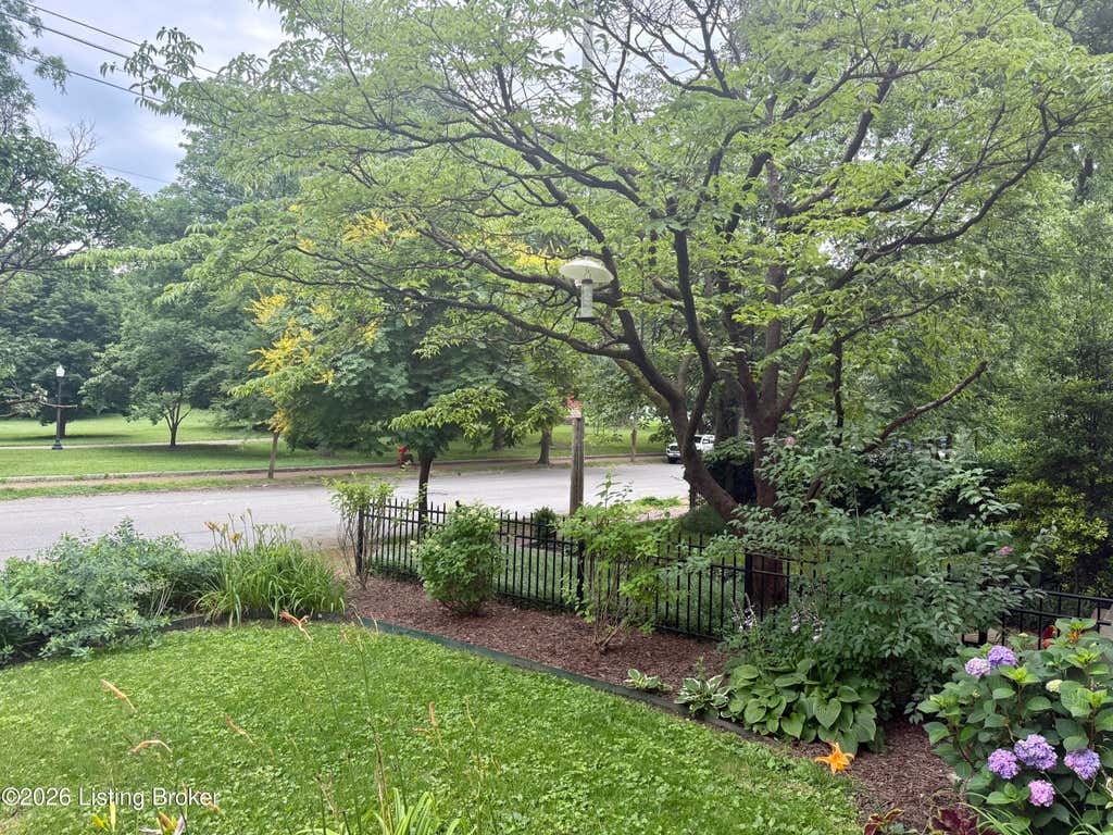 Photo of 1344 S 6th St, Louisville, KY 40208 (MLS # 1726602)