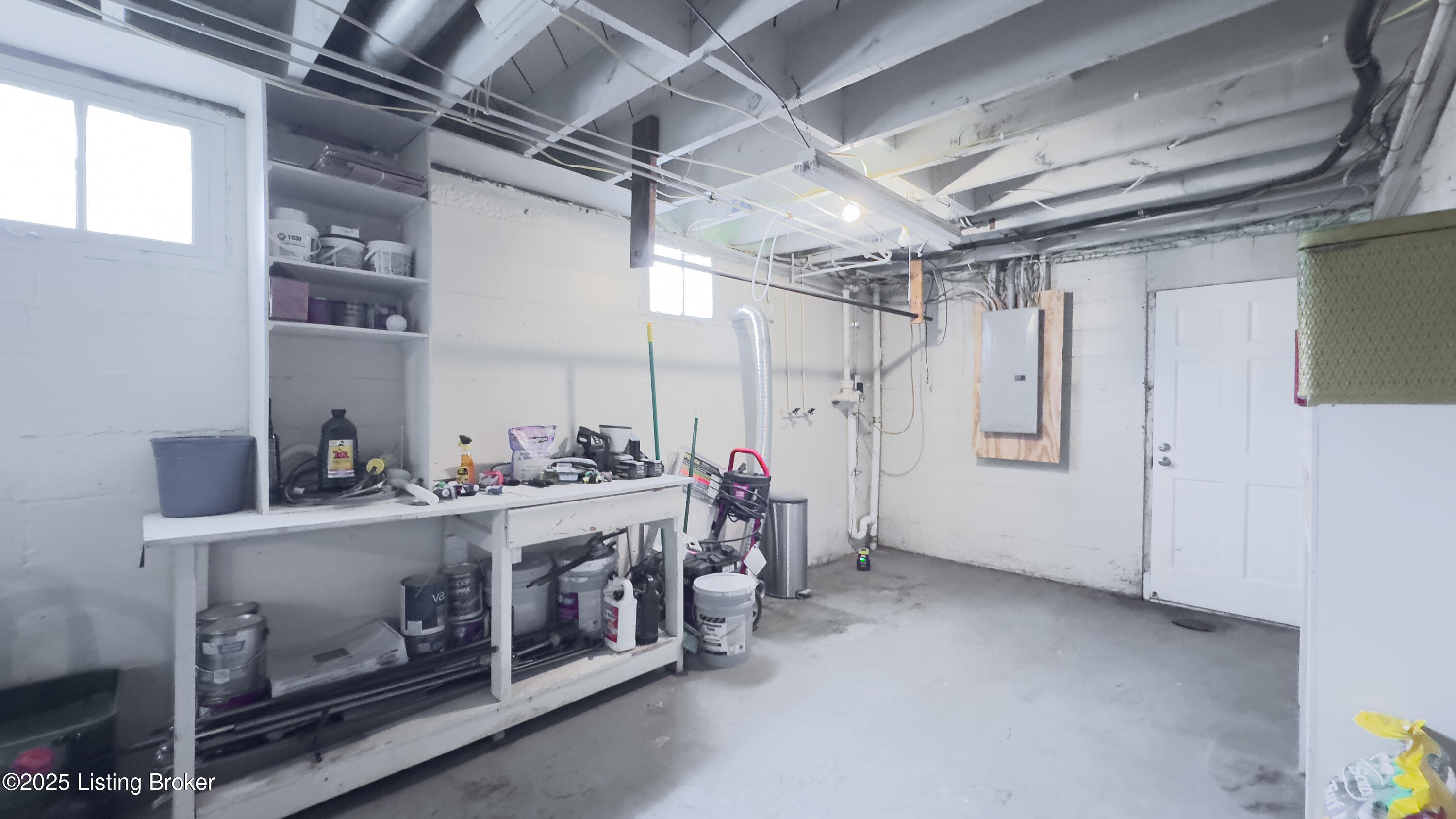 1003 Ardmore Dr, Louisville, Kentucky image 32