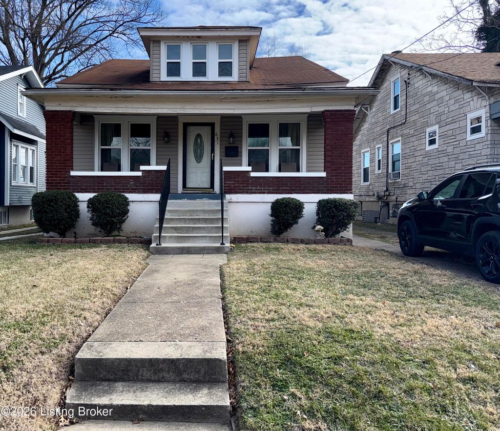 Photo of 631 S 43rd St, Louisville, KY 40211 (MLS # 1707609)