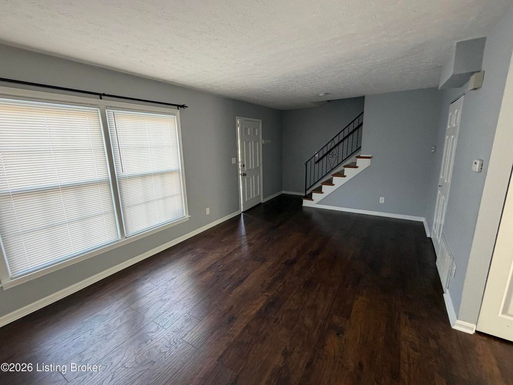 Photo of 426 W Hill St, Louisville, KY 40208 (MLS # 1710041)