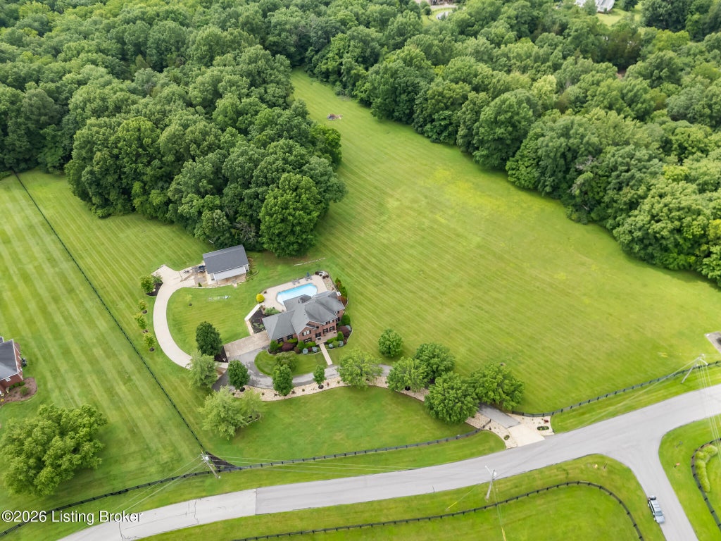 Photo of 16413 Crooked Ln, Fisherville, KY 40023 (MLS # 1722488)