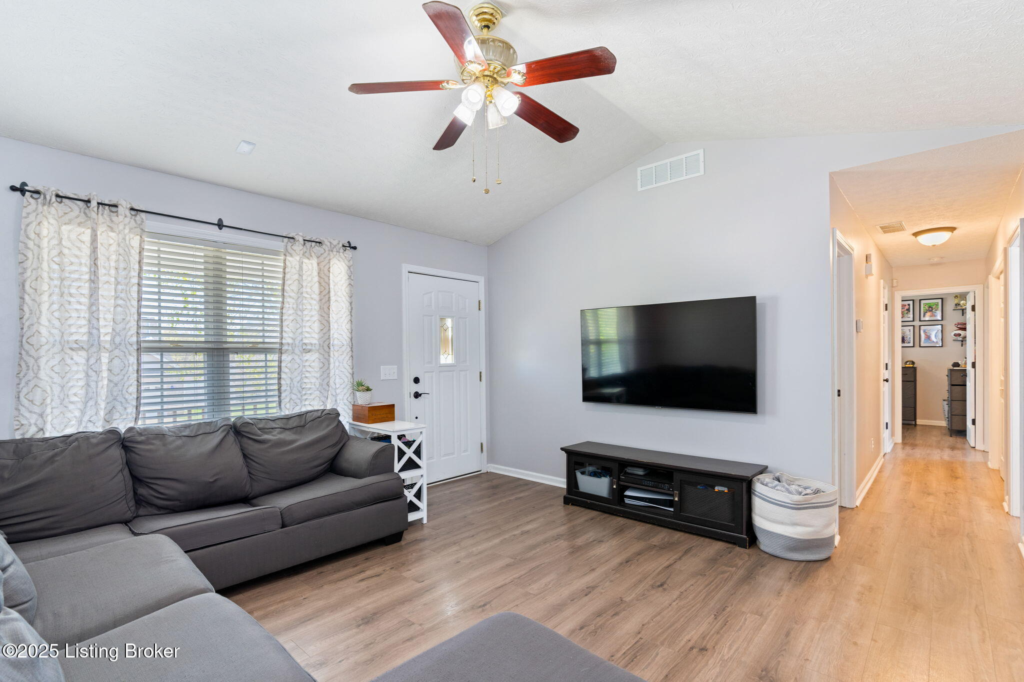 8823 Vision Pl, Louisville, Kentucky image 4