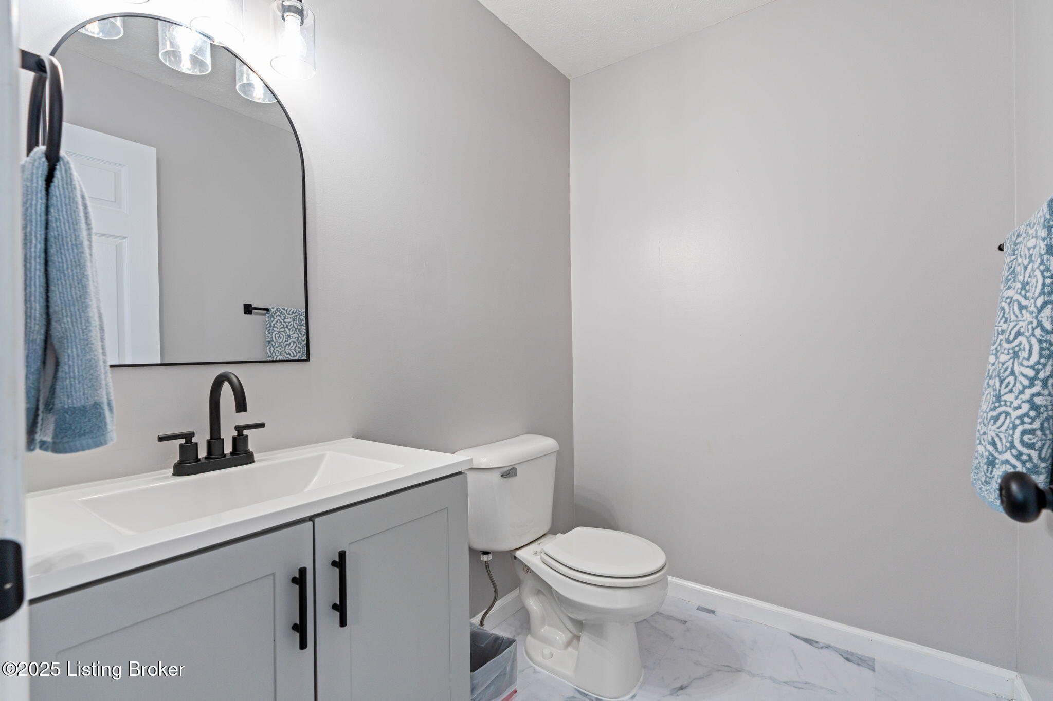 8823 Vision Pl, Louisville, Kentucky image 17