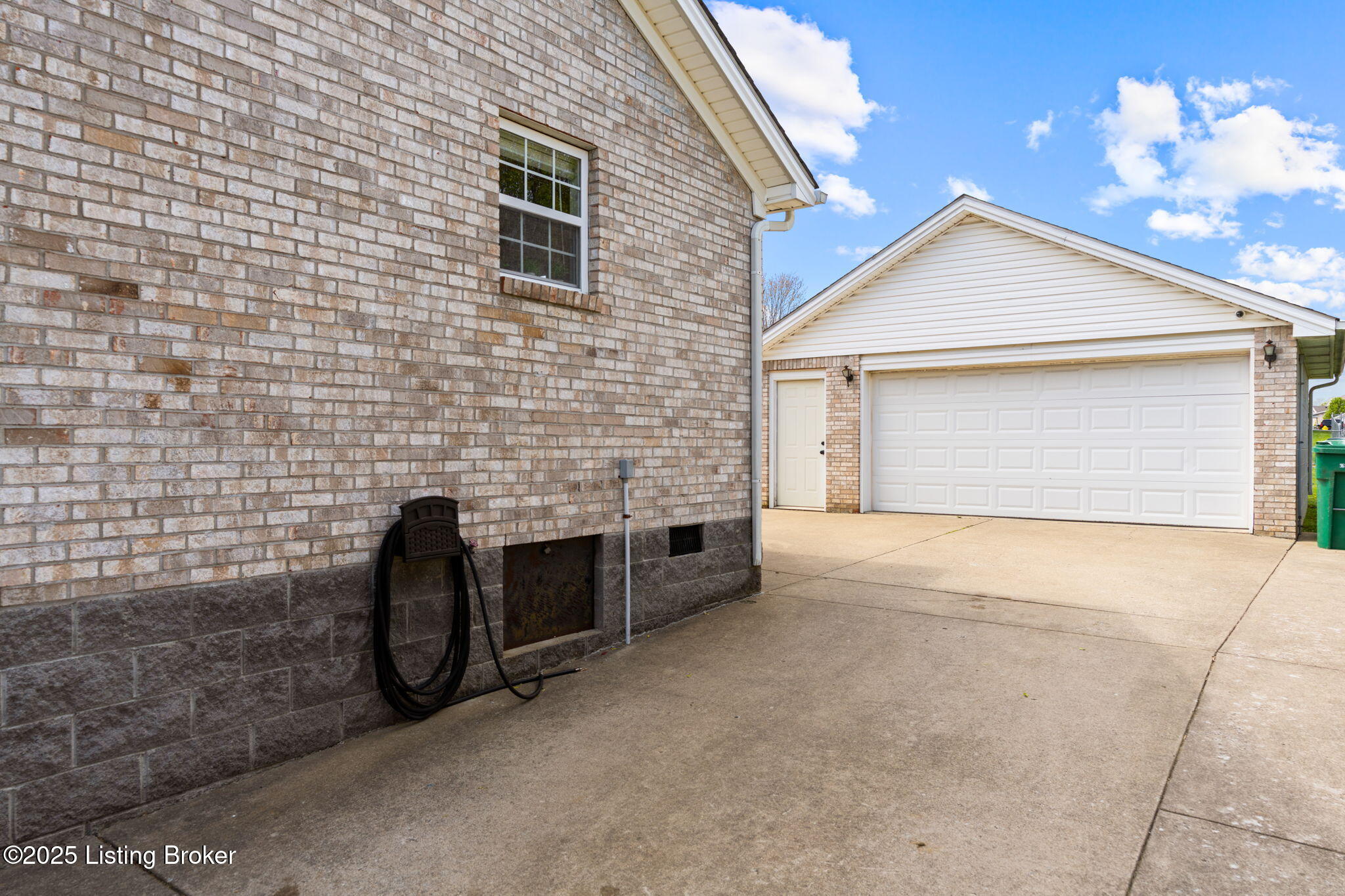 8823 Vision Pl, Louisville, Kentucky image 24