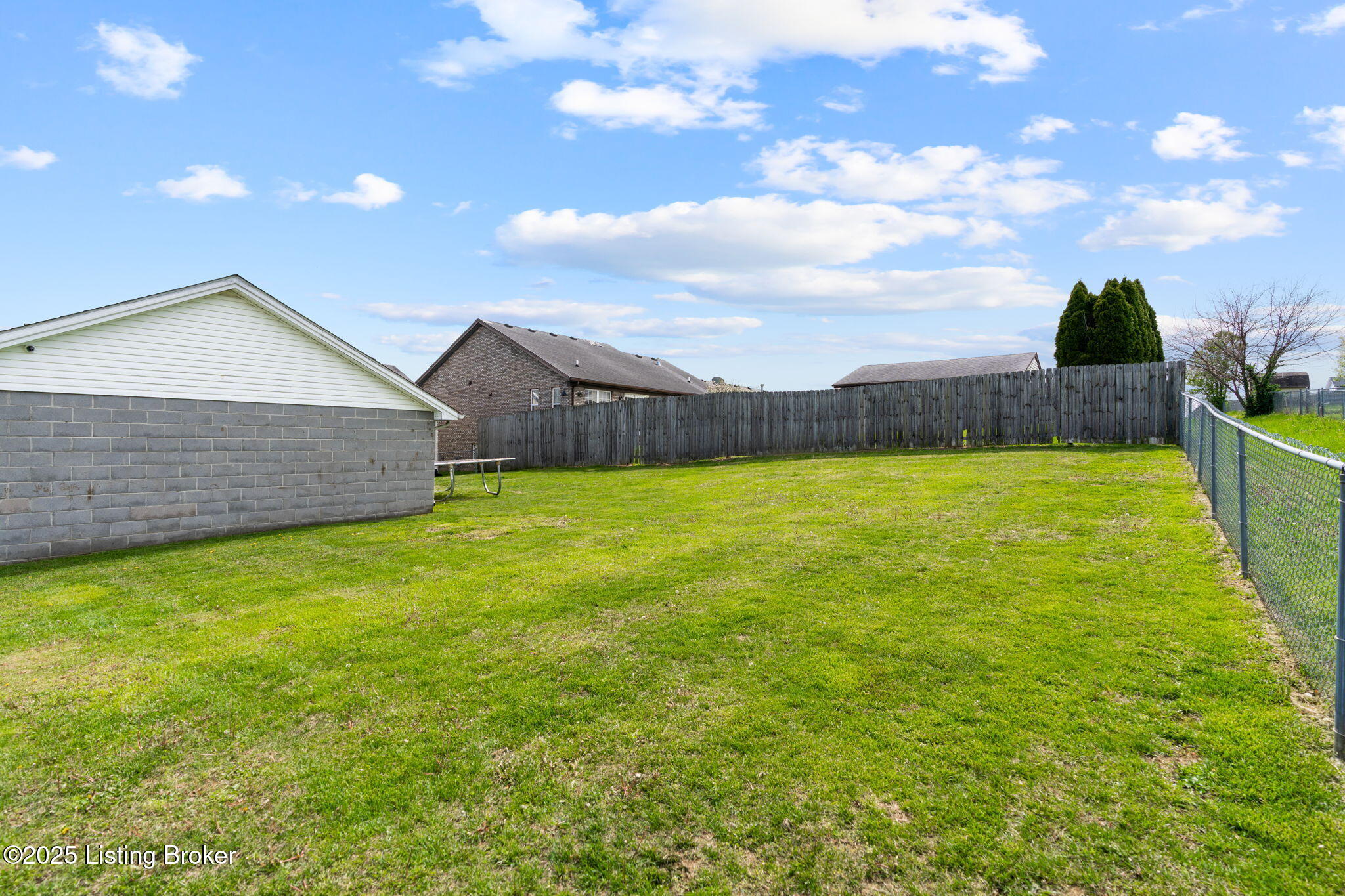 8823 Vision Pl, Louisville, Kentucky image 37