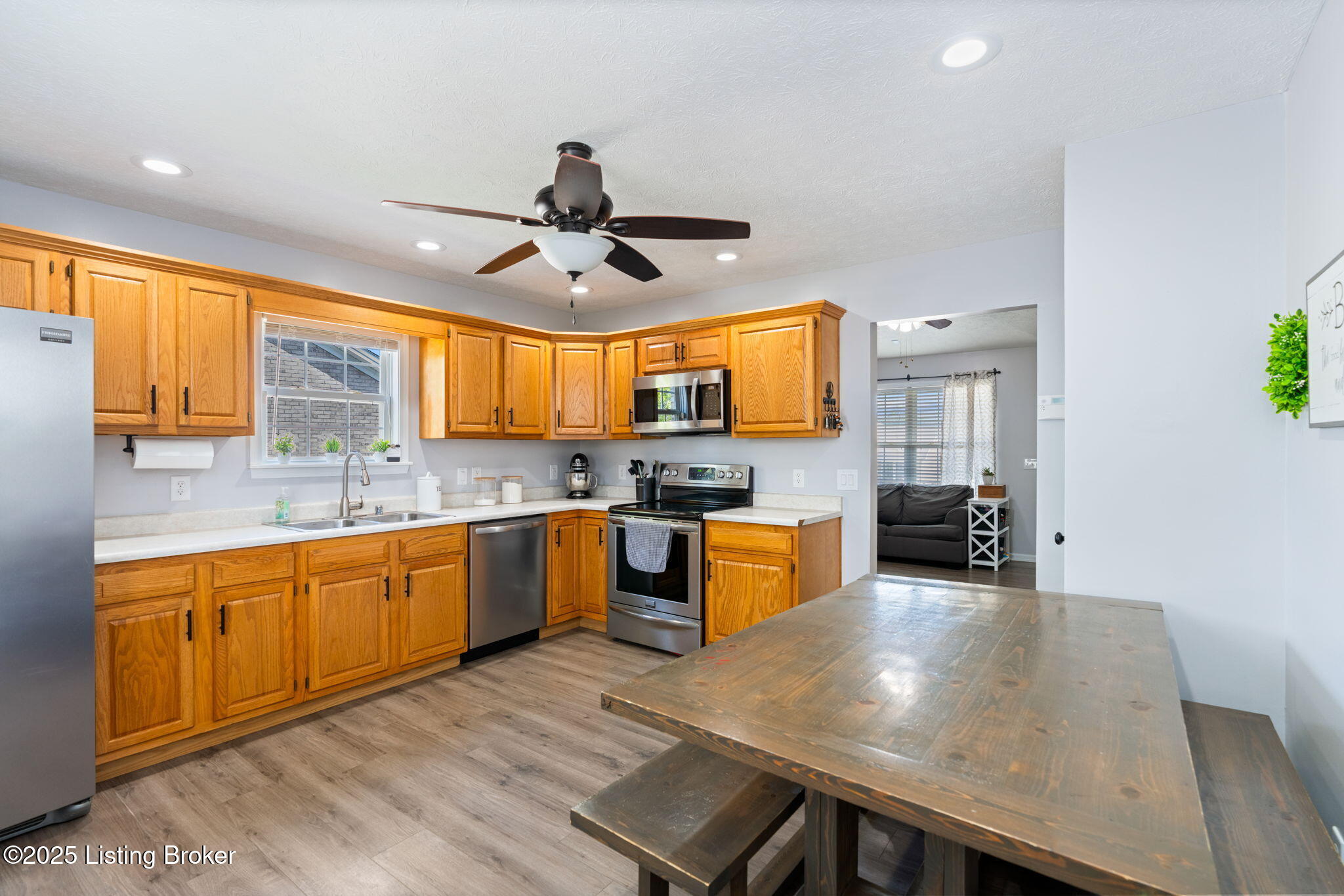 8823 Vision Pl, Louisville, Kentucky image 10