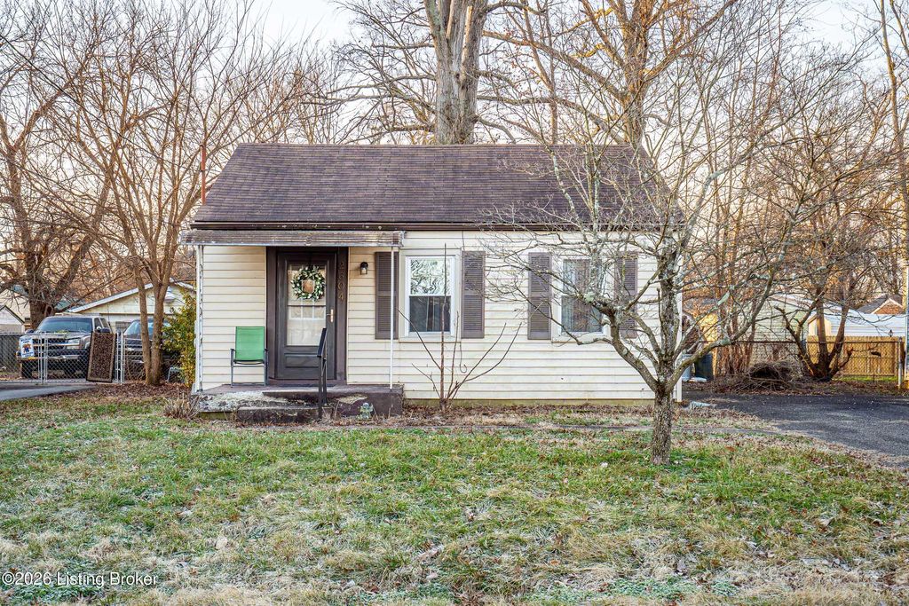 Photo of 2604 Elmhurst Ave, Louisville, KY 40216 (MLS # 1707120)