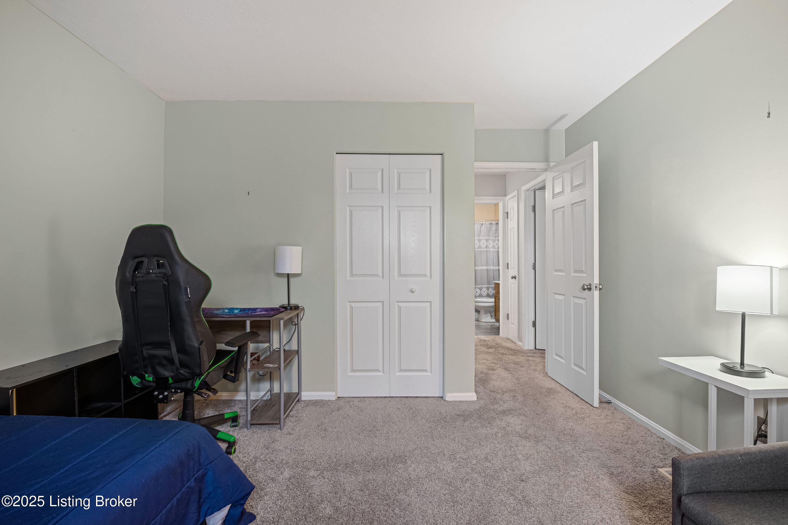 217 La Fontenay Ct, Louisville, Kentucky image 17
