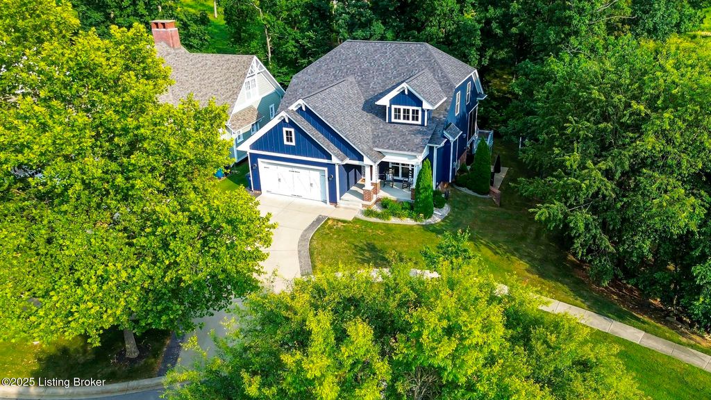 Photo of 919 Artisan Pkwy, La Grange, KY 40031 (MLS # 1697162)