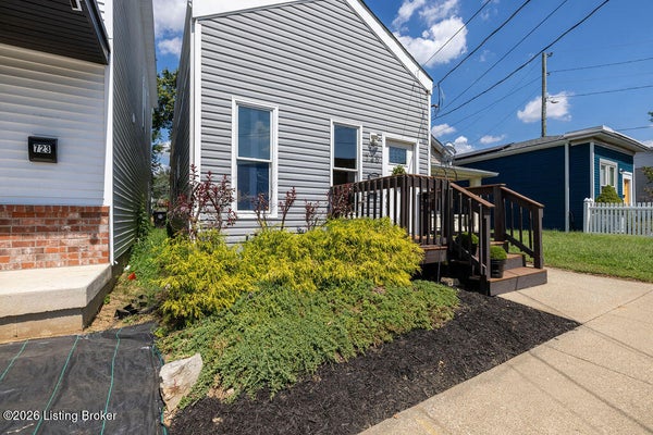 725 E ORMSBY AVE, LOUISVILLE, KY 40203 - Image 520edc16dd63ea1fef264ae01e9bb663/2666100583