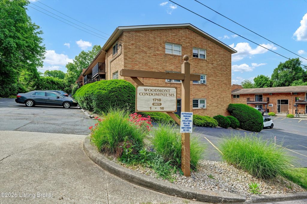Photo of 1718 Odaniel Ave #APT 11, Louisville, KY 40213 (MLS # 1717751)