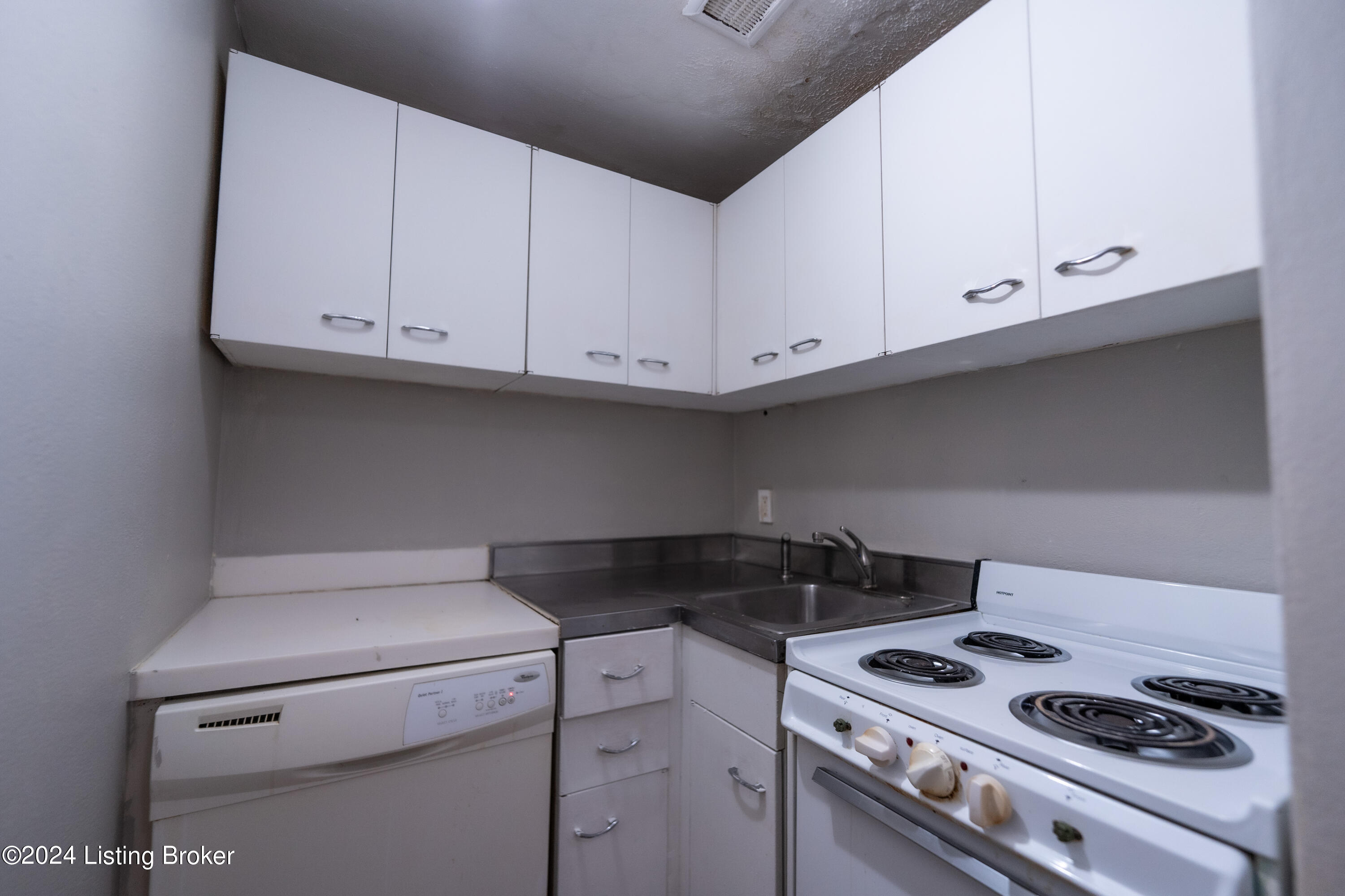 3320 Bardstown Rd #93, Louisville, Kentucky image 4