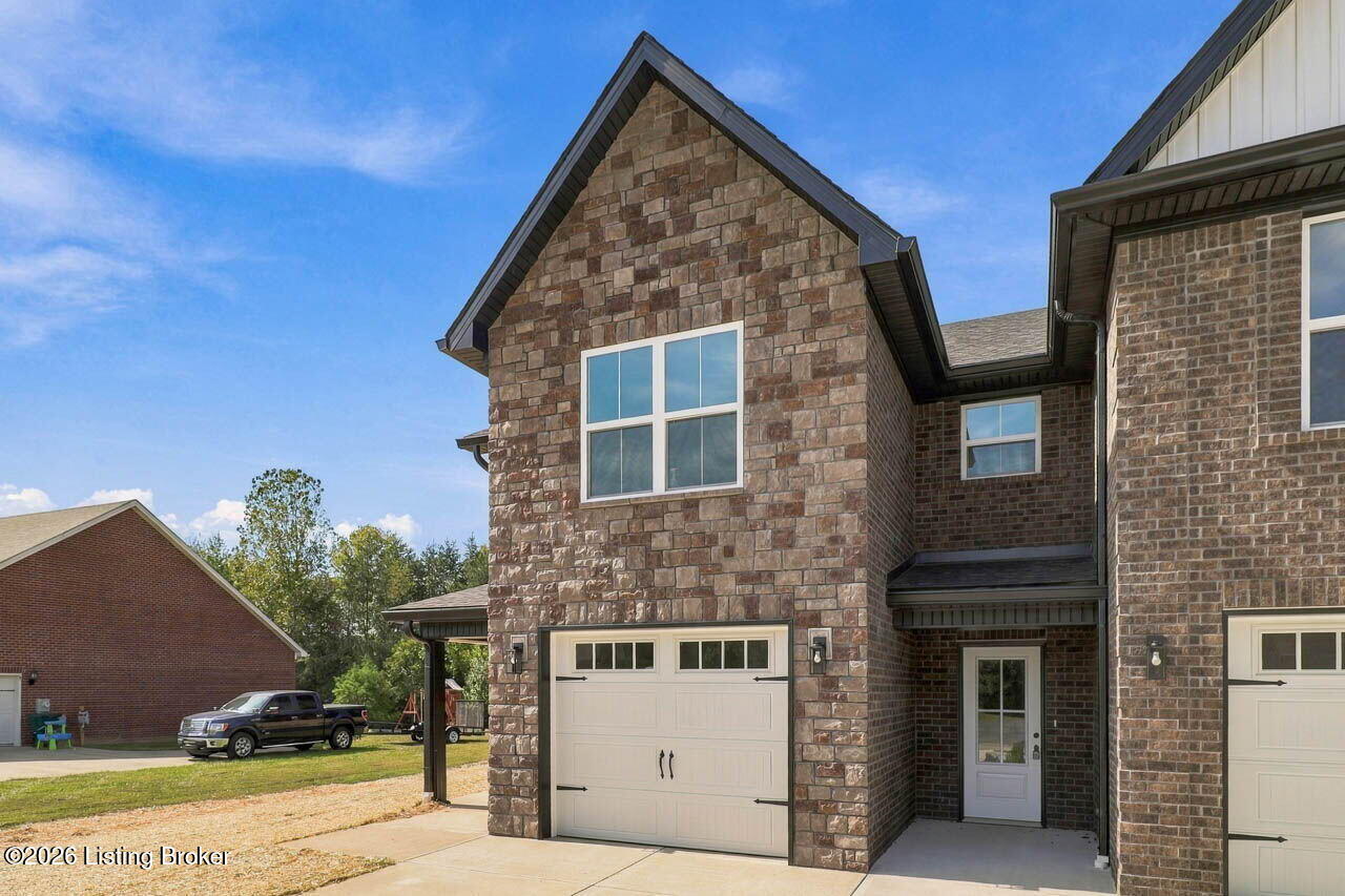 140A Blakenrod Blvd